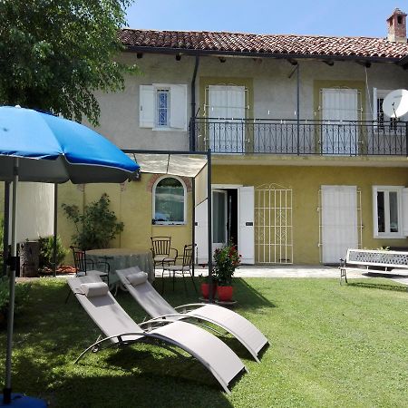 Diano dʼAlba Casa Badinotゲストハウス エクステリア 写真