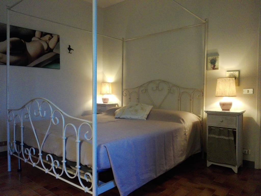 Diano dʼAlba Casa Badinotゲストハウス エクステリア 写真